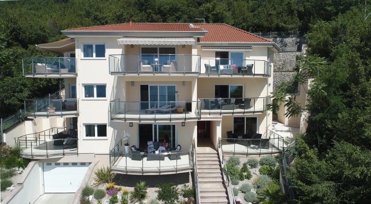 Magnolia Appartement Opatija Buitenkant foto