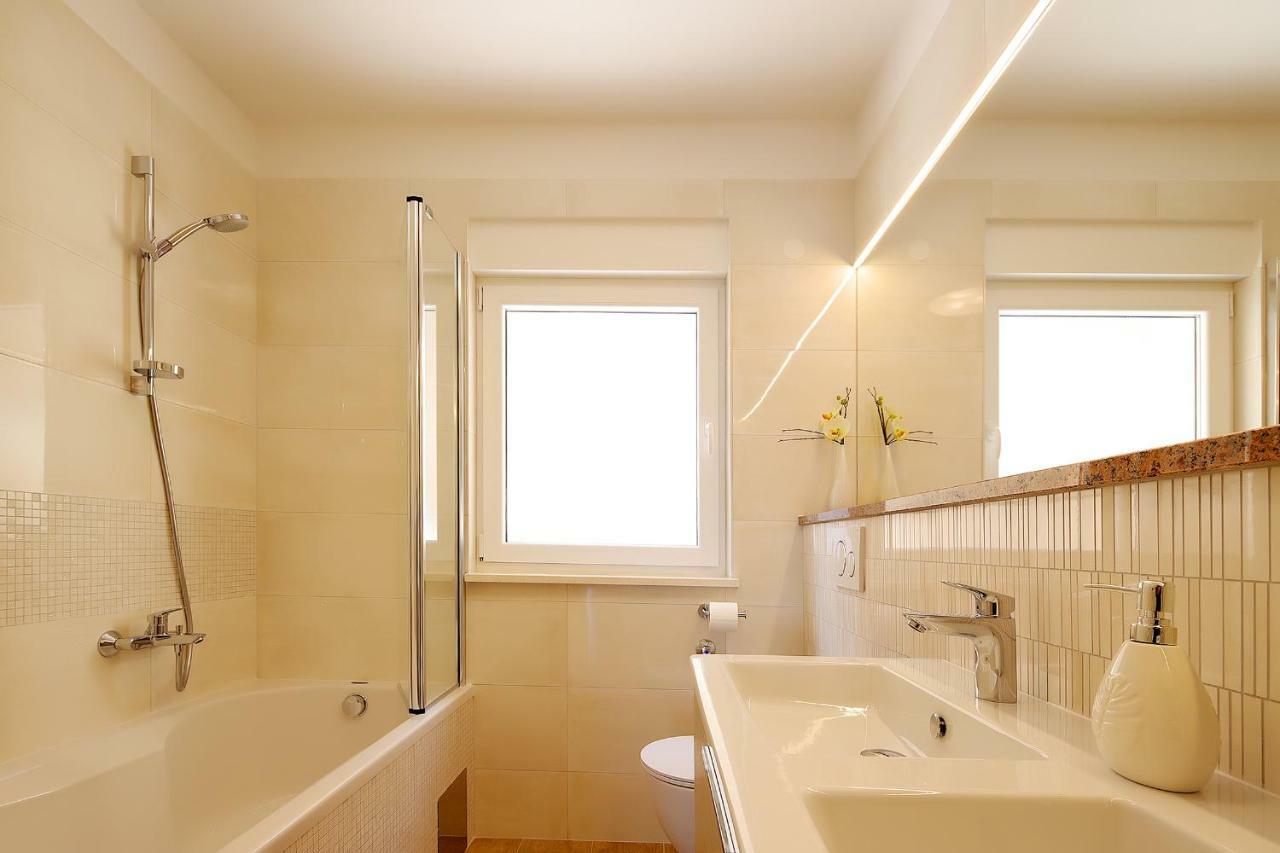 Magnolia Appartement Opatija Buitenkant foto